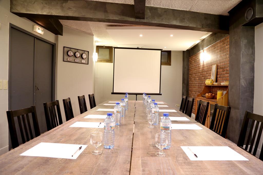 Hotel Paris Villette Luaran gambar