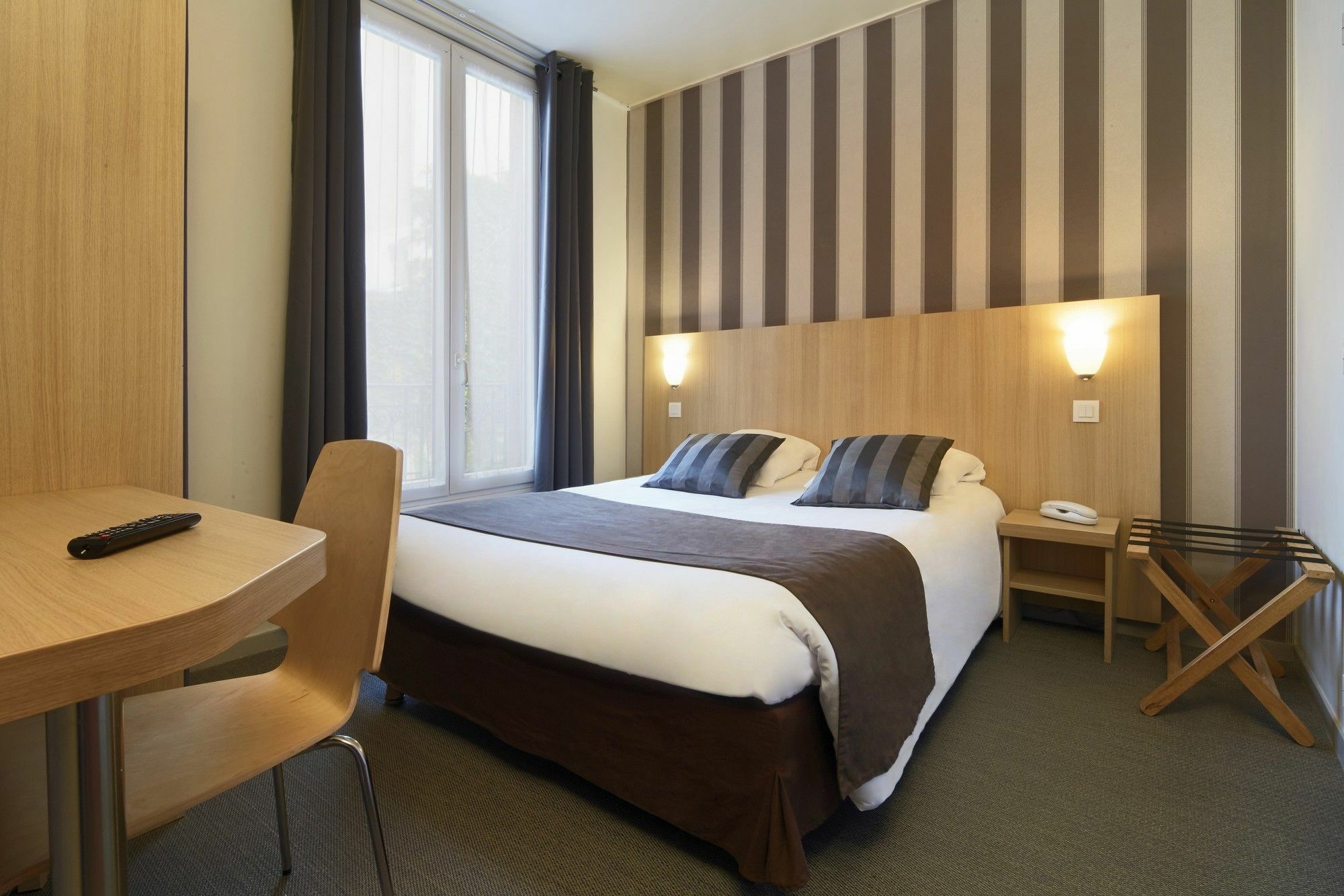 Hotel Paris Villette Luaran gambar
